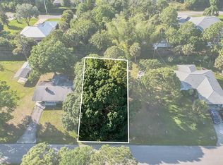685 Cavern Ter, Sebastian, FL 32958