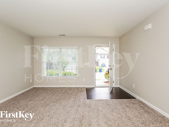 3rd image of 1547 Kilstrom St