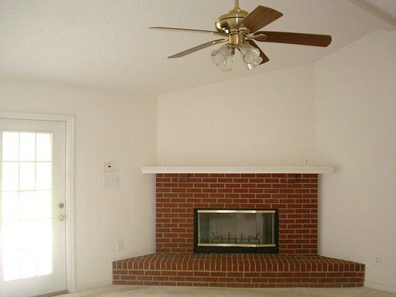 4th image of 6980 Burroughs Ln