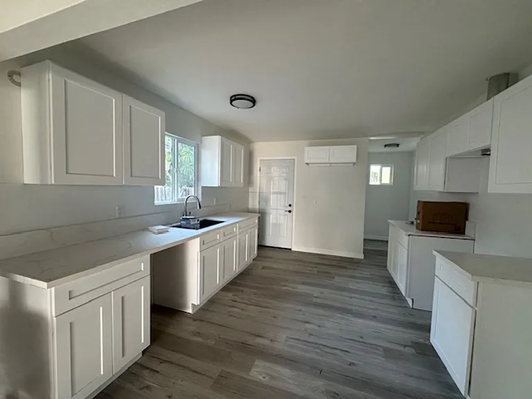 5428 Sale Ave — Photo 3