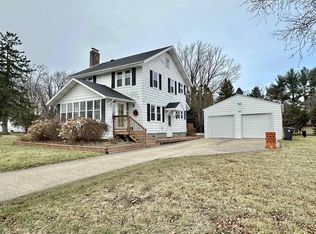 202 Milwaukee St, Clinton, WI 53525