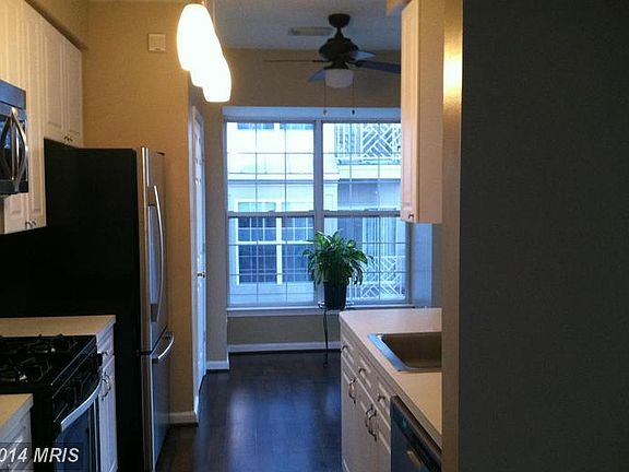 2nd image of 5901 Founders Hill Dr Unit 204