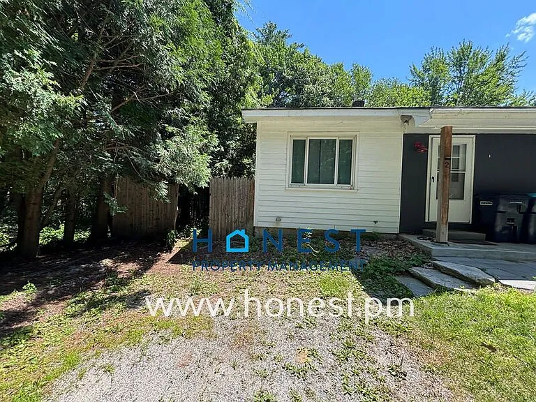 206 Derosay Ave #1 — Photo 42
