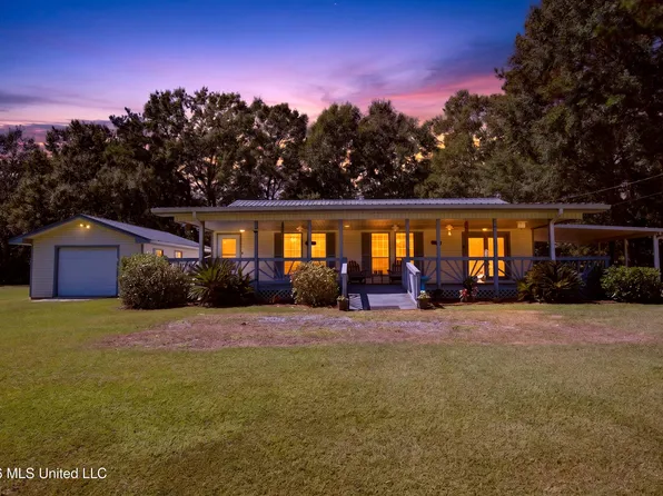 15817 Peapatch Rd, Biloxi, MS 39532