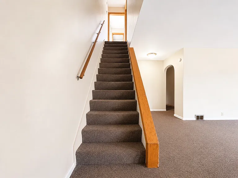 16 Highland Ave #2 — Photo 18