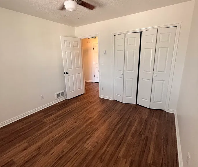 253 Colonial Way — Photo 32
