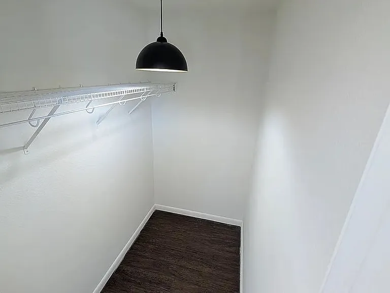 222 Phillips St — Photo 45