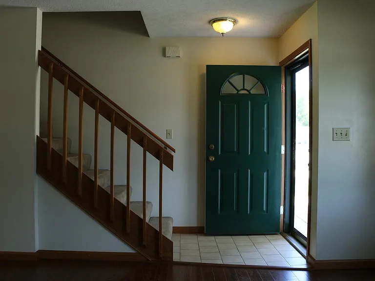 5221 Deerwood Lk — Photo 4
