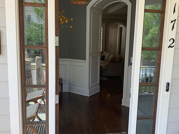 3rd image of 9172 Keats St