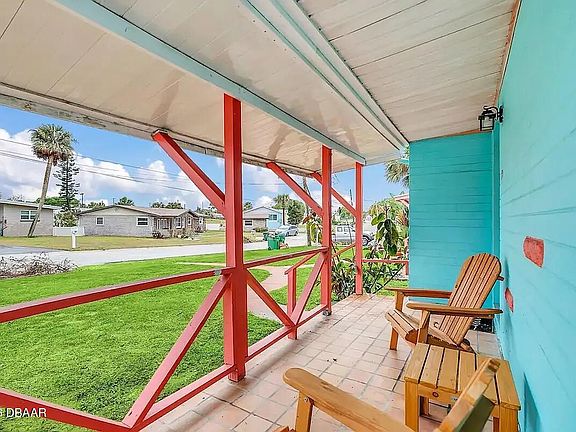 3rd image of 219 Bonner Ave #2