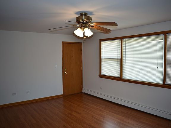 4th image of 8548 W Lawrence Ave APT 3B