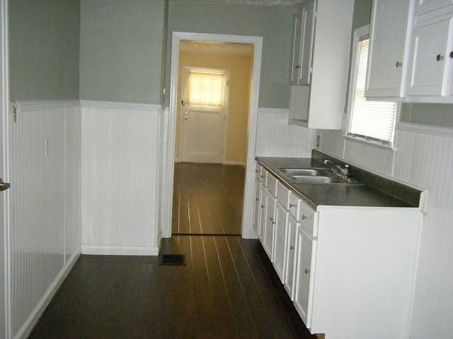 2nd image of 3948 Fletcher Ave