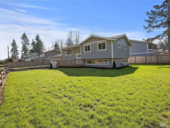 2nd image of 8018 E Cricket Ln