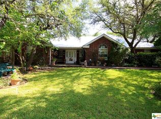 3926 Lorli Ln, Salado, TX 76571