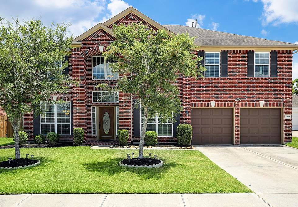 1st image of 2523 Dry Bank Ln