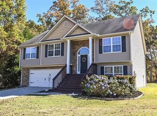 1663 Trey Ln, Winder, GA 30680