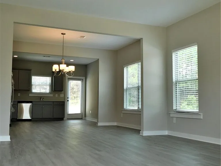 15537 Crimson Ridge Cir — Photo 2