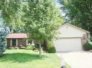 377 Old Farm Rd, Danville, IN 46122