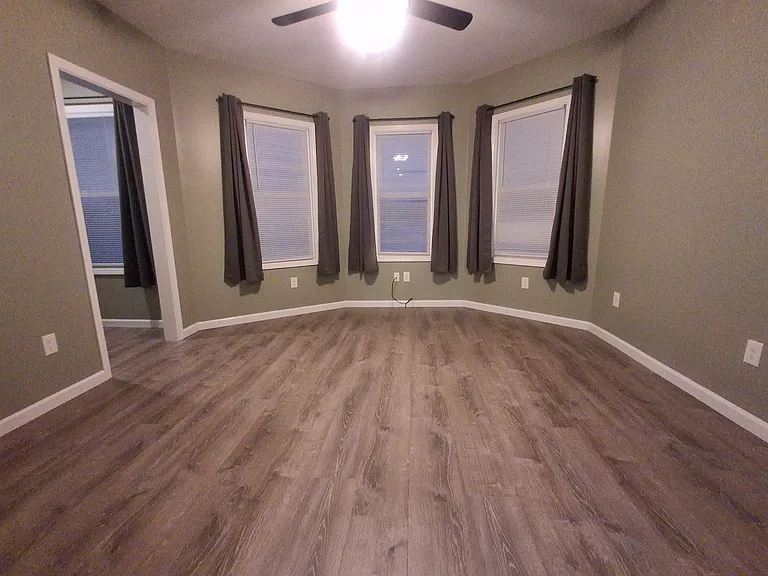 123 John St #2 — Photo 24
