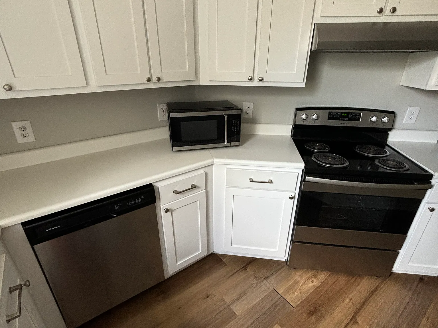 731 Bragg Dr — Photo 4