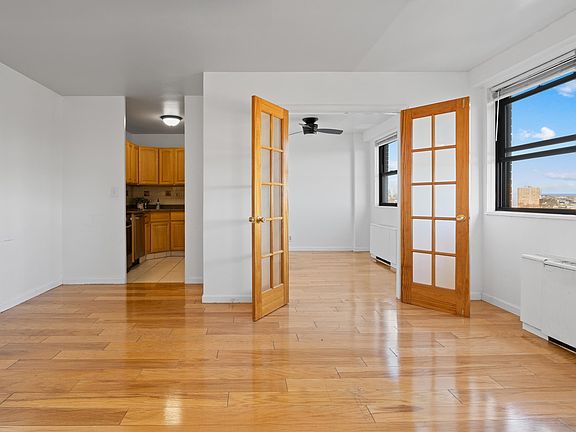 3rd image of 1225 Kennedy Blvd APT 8I