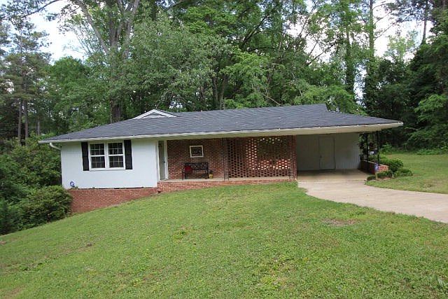 2nd image of 1079 Normandy Rd