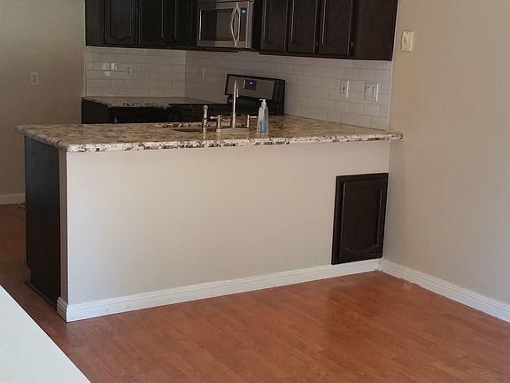 2nd image of 8104 Pinefield Dr