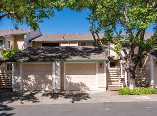 2112 Chianti Dr, Santa Rosa, CA 95403