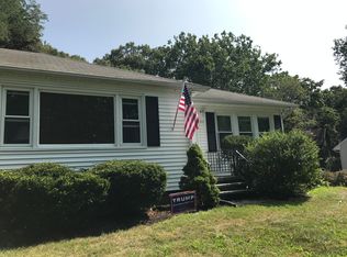 512 New Hanover Ave, Meriden, CT 06451