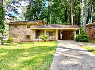 2691 Williamsburg Dr, Decatur, GA 30034