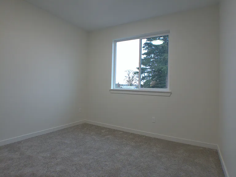 528 S 7th St — Photo 27