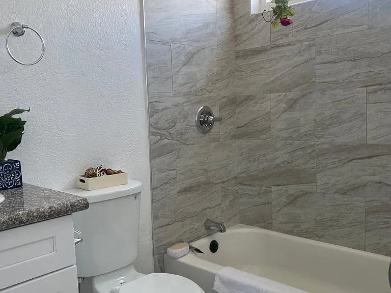 8553 Cedros Ave #9 — Photo 11