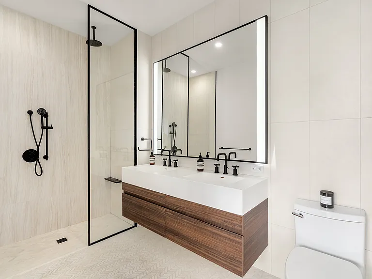 111 Varick St #20B — Photo 6
