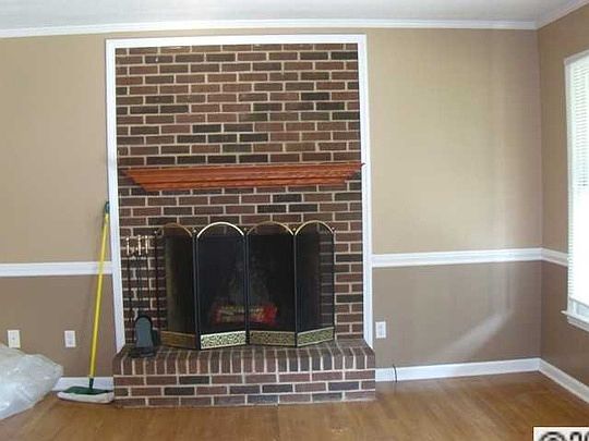 3rd image of 110 Fox Trot Ln