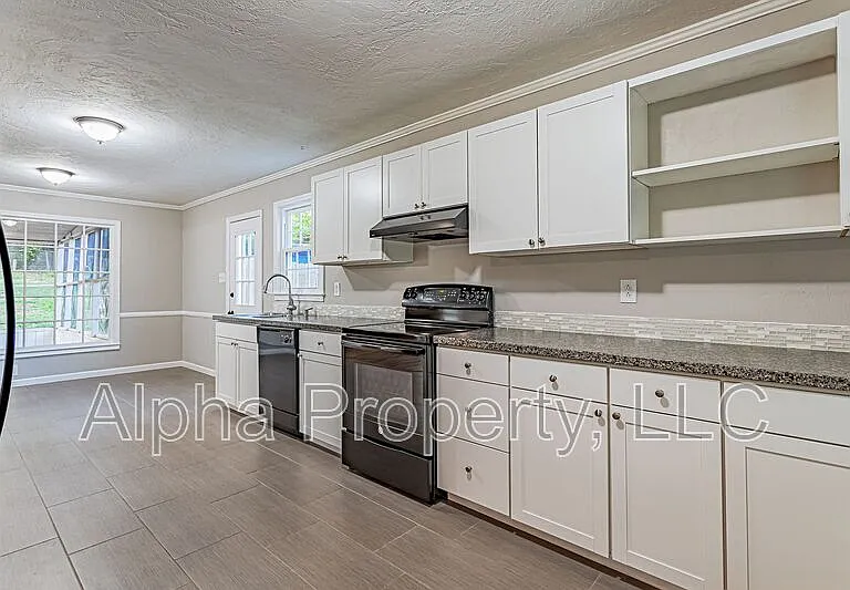 111 Canebrake Dr — Photo 10