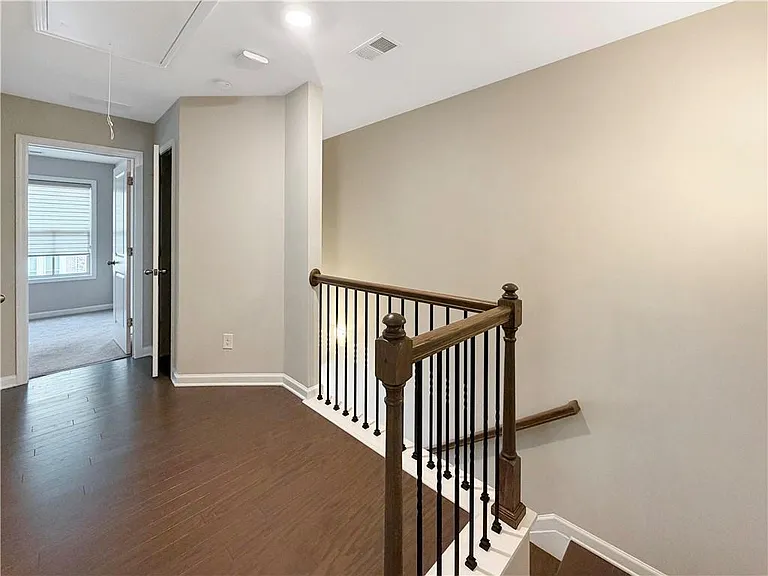 381 Northaven Ave — Photo 14