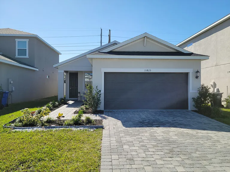 11823 Brighton Knoll Loop — Photo 2