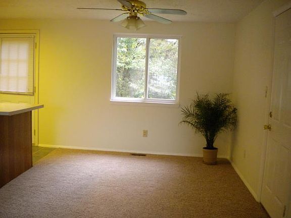 3rd image of 10412 E Starview Ct