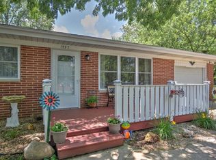 1537 Plainview St, Decatur, IL 62526