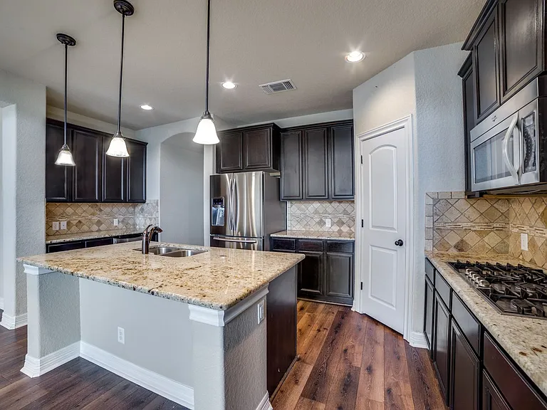 2514 Ladera Bnd — Photo 9