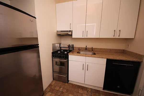 Rented by Bien Realty Ltd | media 27