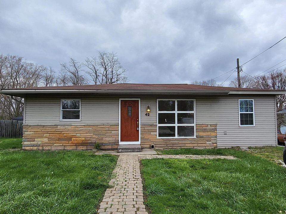 1st image of 42 Community Dr