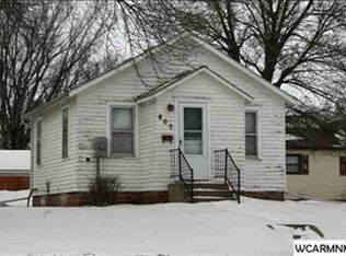 805 N 4th St, Marshall, MN 56258