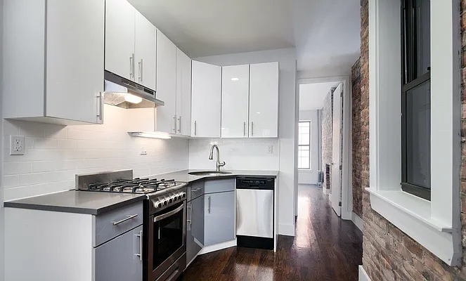 Rented by Blue Egg Realty Corp | media 35