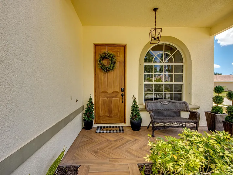 Blue Cypress Lake Ct — Photo 58