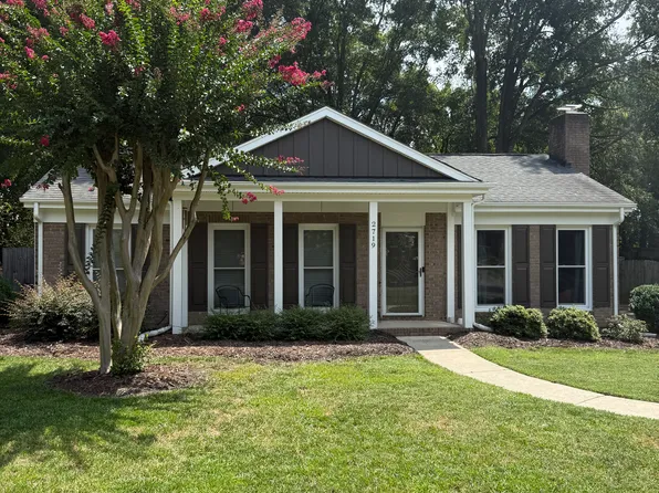 2719 Lytham Dr, Charlotte, NC 28210