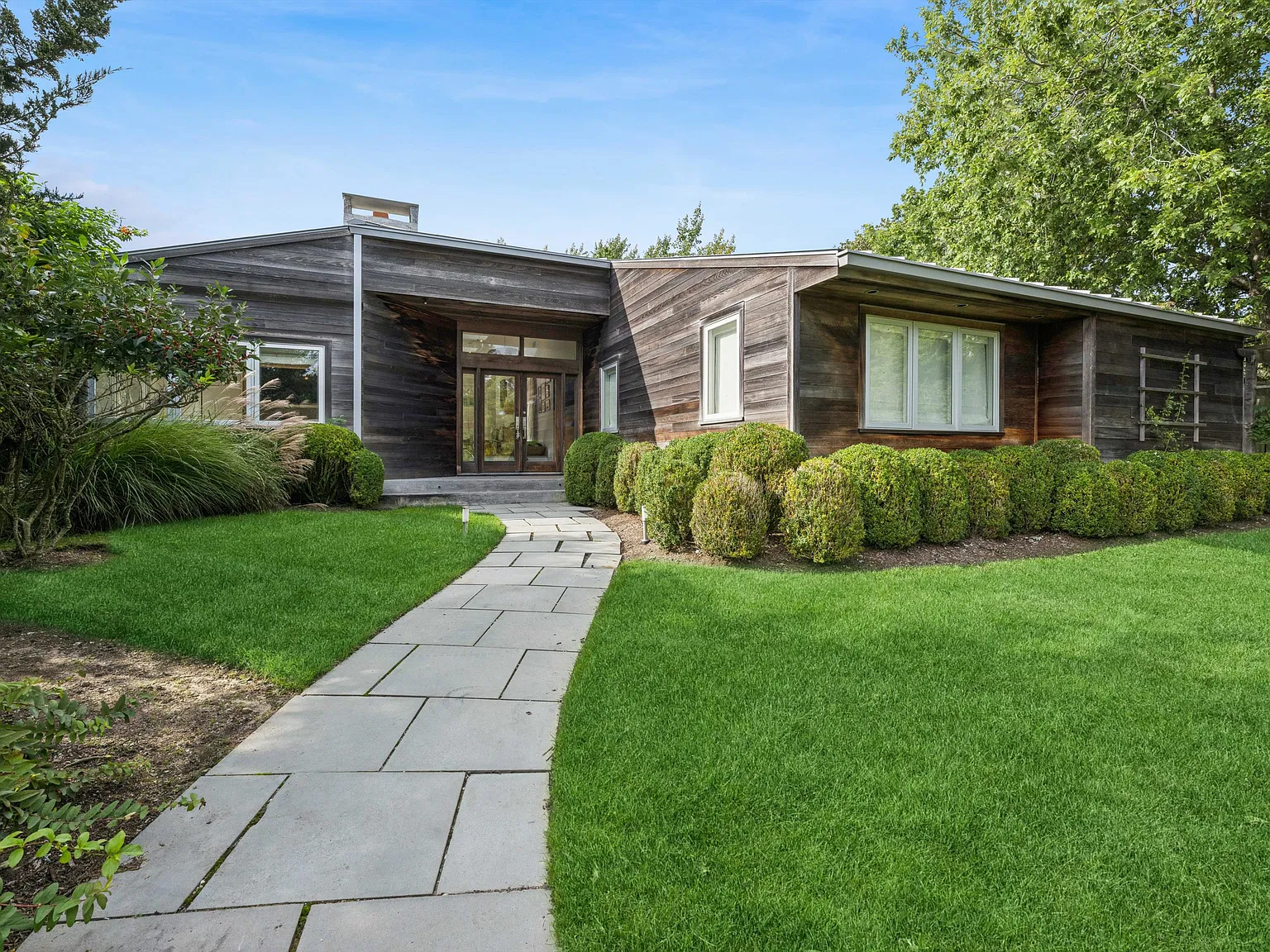 Just Listed In The Amagansett Dunes — Photo 1