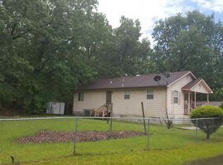 803 S Persimmon St, Pine Bluff, AR 71603