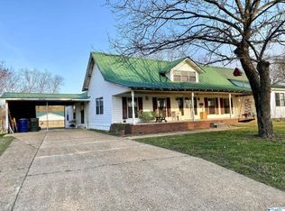 119 Spring St, New Hope, AL 35760