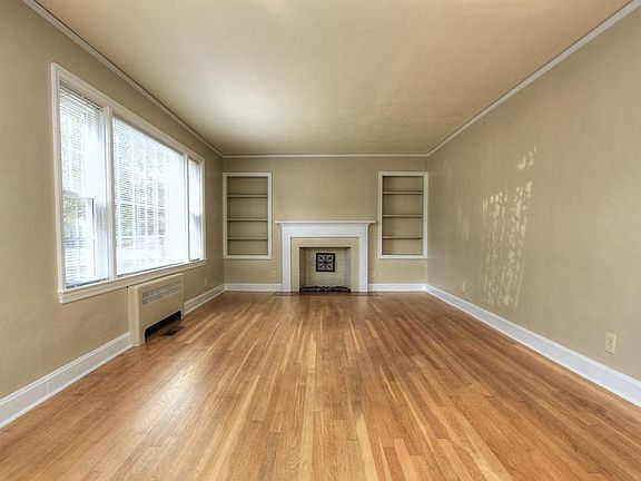 5th image of 102 N Parkdale Ave